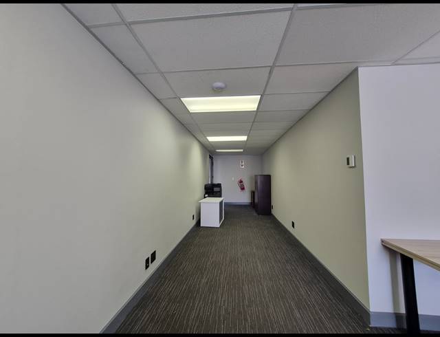 55M² OFFICE TO LET IN DUNKELD WEST